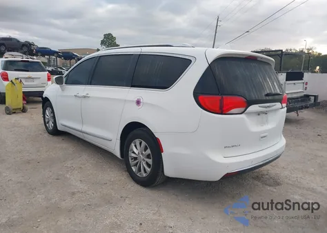 2019 Chrysler Pacifica Touring L из США, поврежденный, VIN 2C4RC1BG8KR626581
